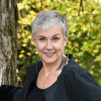 Kari Jo